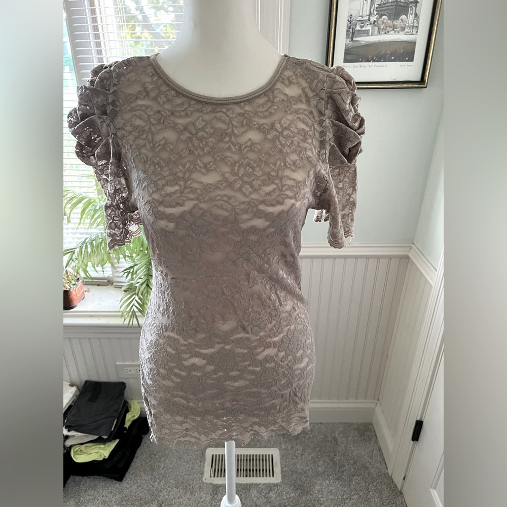 Bebe lace blouse